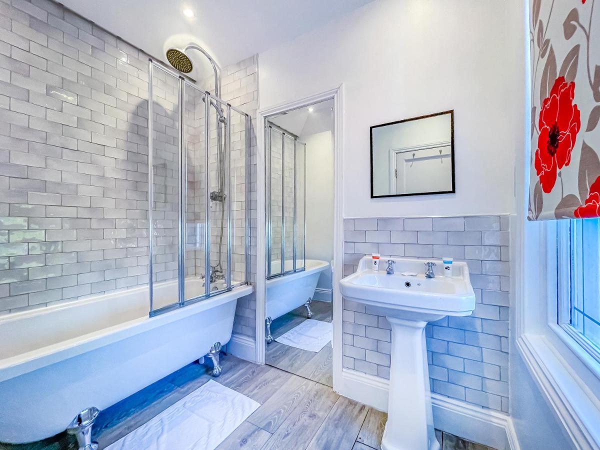 *Rg9Bc* For Your Most Relaxed & Cosy Stay + Free Parking + Free Fast Wifi * Λιντς Εξωτερικό φωτογραφία
